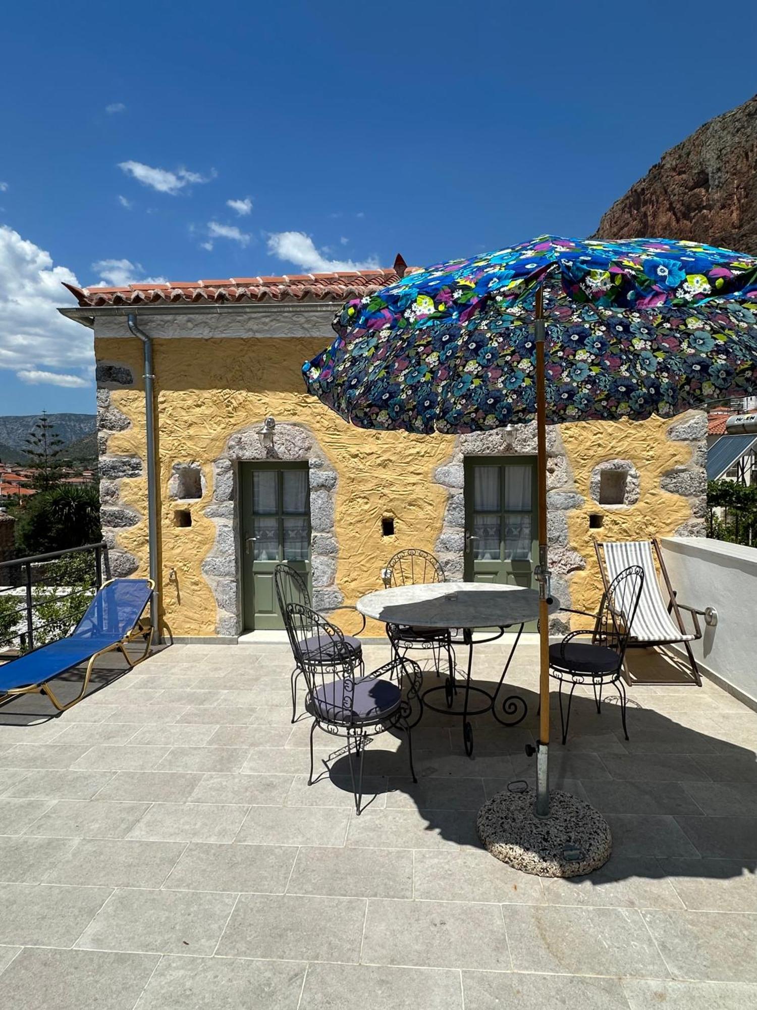 הוילה לאונידיון Alexander House 2 מראה חיצוני תמונה